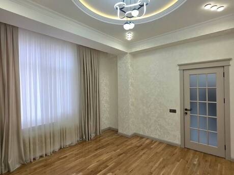 Qara Qarayevdə 3 otaqlı yeni tikili mənzil satılır, 129 m², 425 000 AZN, şəkil 2 / 12