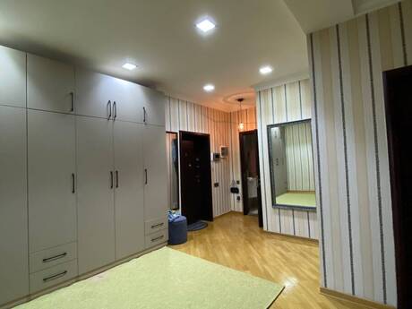 Elan №6527251 - Bakı, 8 Noyabr m., 3 otaqlı, 125 m², 9/18 mərtəbə