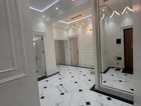 28 Park Residence kompleksində 3 otaqlı yeni tikili mənzil kirayə verilir, 125 m², 1 500 AZN/ay, şəkil 2 / 12