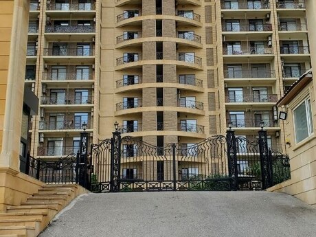 Nərimanovda 3 otaqlı yeni tikili mənzil satılır, 139 m², 475 000 AZN, şəkil 2 / 12