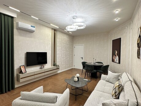 3-room new-build apartment for sale in Nərimanov, 90 m², 358 000 AZN, photo 2 / 12