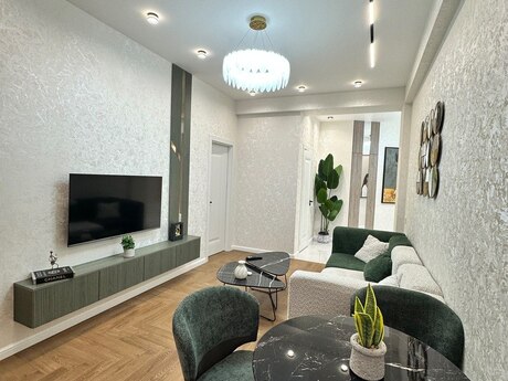 2 otaq · 70 m² · 13/17 mərtəbə, Nərimanov