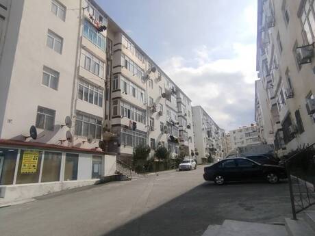 3 otaqlı mənzil, 73 m², Qurtuluş 93, 98 000 AZN