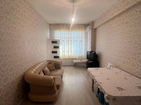 Elan №6527455 - Bakı, Yeni Günəşli q., 2 otaqlı, 50 m², 2/15 mərtəbə