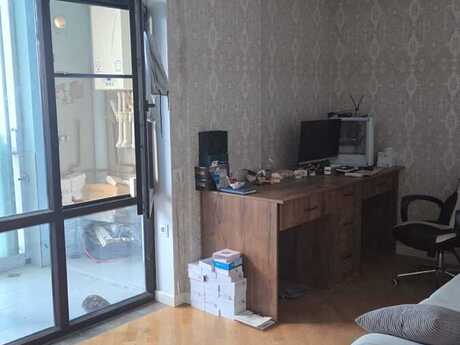 4-room new-build apartment for rent in Nəriman Nərimanov, 125 m², 1 500 AZN/mo, photo 4 / 8
