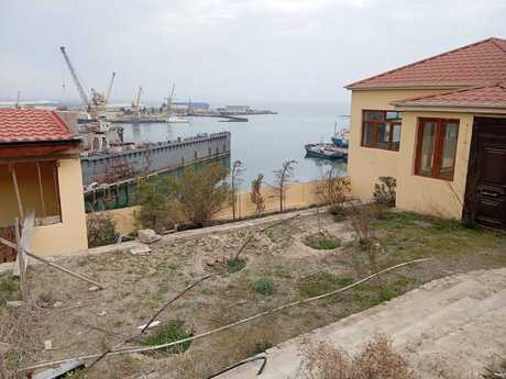 Elan №6527471 - Bakı, Bibiheybət q., 3 otaqlı, 214 m²