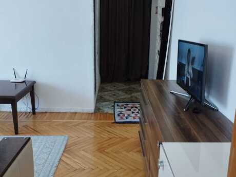 2-room old-build apartment for rent in 28 May, 50 m², 799 AZN/mo, photo 5 / 12