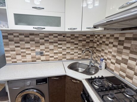 Əhmədlidə 2 otaqlı yeni tikili mənzil satılır, 60 m², 155 000 AZN, şəkil 5 / 11