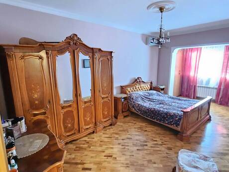 Nəsimidə 4 otaqlı köhnə tikili mənzil satılır, 110 m², 285 000 AZN, şəkil 3 / 11