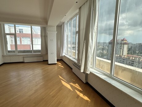 4-room new-build apartment for sale in Qara Qarayev, 204 m², 470 000 AZN, photo 3 / 12