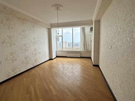 4-room new-build apartment for sale in Qara Qarayev, 204 m², 470 000 AZN, photo 5 / 12