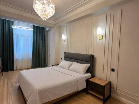 28 Mayda 3 otaqlı yeni tikili mənzil satılır, 100 m², 390 000 AZN, şəkil 2 / 12