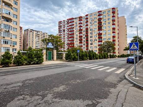 Elan №6527651 - Bakı, Neftçilər m., 3 otaqlı, 70 m², 1/5 mərtəbə