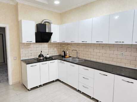 3-room new-build apartment for sale in 20 Yanvar, 90 m², 278 000 AZN, photo 4 / 10