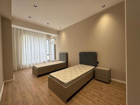 Koroğluda 4 otaqlı yeni tikili mənzil satılır, 178 m², 480 000 AZN, şəkil 3 / 12