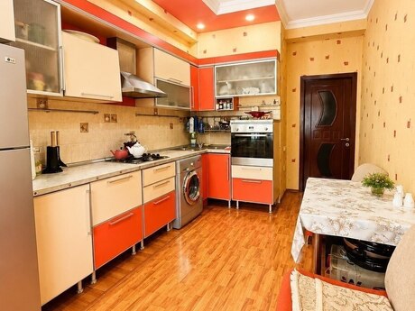 8 Noyabrda 2 otaqlı yeni tikili mənzil satılır, 86 m², 240 000 AZN, şəkil 5 / 12
