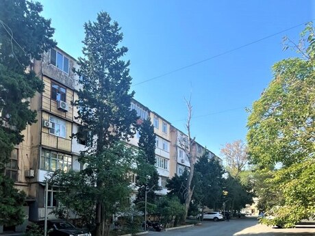 Elan №6527769 - Bakı, Həzi Aslanov m., 1 otaqlı, 45 m², 2/5 mərtəbə