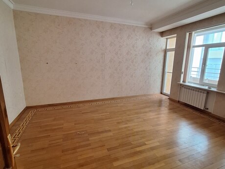 İçəri Şəhərdə 4 otaqlı yeni tikili mənzil satılır, 273 m², 850 000 AZN, şəkil 3 / 7