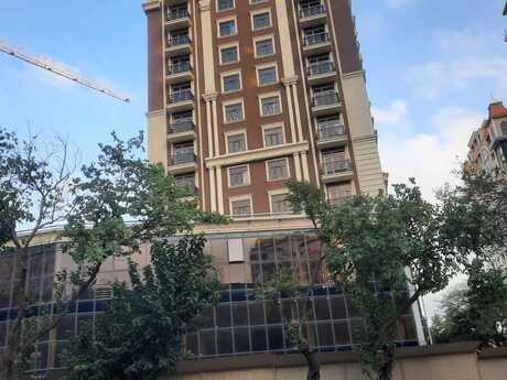 1 otaq · 38 m² · 9/15 mərtəbə, 28 May