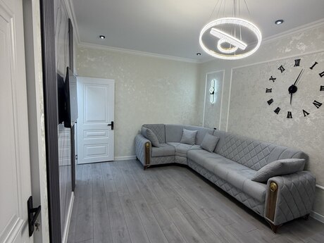2-room old-build apartment for sale in 8 Noyabr, 40 m², 144 000 AZN, photo 2 / 10