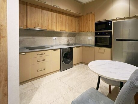 8 Noyabrda 2 otaqlı yeni tikili mənzil kirayə verilir, 75 m², 900 AZN/ay, şəkil 2 / 9