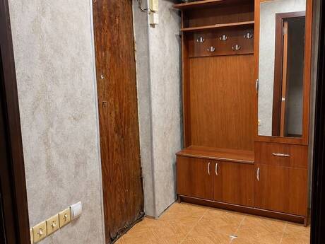 2-room old-build apartment for sale in Elmlər Akademiyası, 55 m², 160 000 AZN, photo 5 / 6