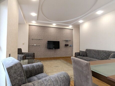 4 rooms · 160 m² · floor 5/14, İçəri Şəhər