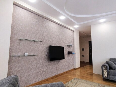 İçəri Şəhərdə 4 otaqlı yeni tikili mənzil kirayə verilir, 160 m², 2 000 AZN/ay, şəkil 5 / 12