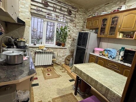 20 Yanvarda 3 otaqlı köhnə tikili mənzil satılır, 72 m², 156 000 AZN, şəkil 3 / 10
