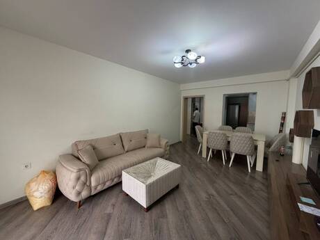 Elan №6527916 - Bakı, Qara Qarayev m., 2 otaqlı, 70 m², 12/17 mərtəbə