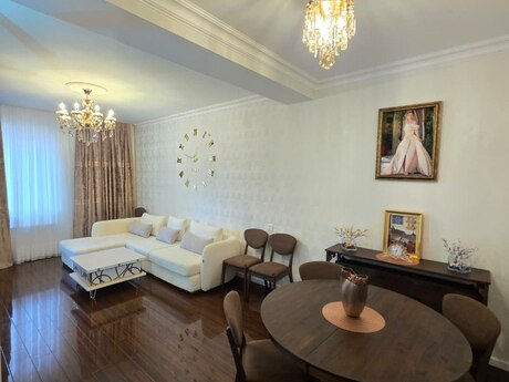 8 Noyabrda 2 otaqlı yeni tikili mənzil kirayə verilir, 75 m², 900 AZN/ay, şəkil 4 / 12