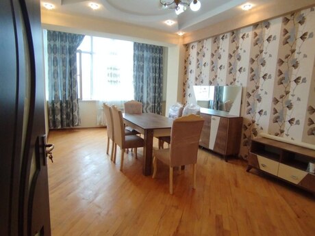 Сдаётся 2-комнатная квартира в новостройке, Neftçilər, 70 м², 650 AZN/мес, фото 5 / 12