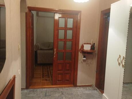 Elmlər Akademiyasında 4 otaqlı köhnə tikili mənzil satılır, 100 m², 250 000 AZN, şəkil 5 / 7