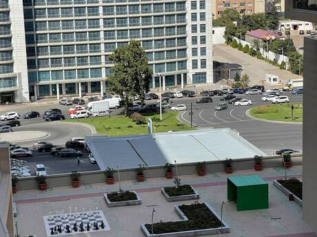 8 Noyabrda 3 otaqlı yeni tikili mənzil kirayə verilir, 148 m², 2 100 AZN/ay, şəkil 3 / 12