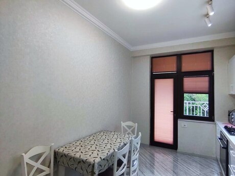 Gənclikdə 3 otaqlı yeni tikili mənzil kirayə verilir, 120 m², 1 300 AZN/ay, şəkil 5 / 12