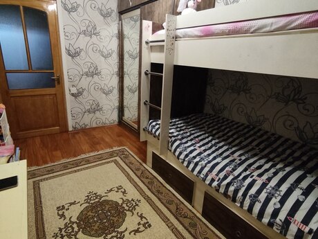 Badamdarda 5 otaqlı köhnə tikili mənzil satılır, 100 m², 310 000 AZN, şəkil 3 / 12