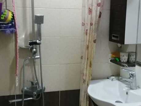 3-room old-build apartment for sale in Xalqlar Dostluğu, 65 m², 170 000 AZN, photo 3 / 10