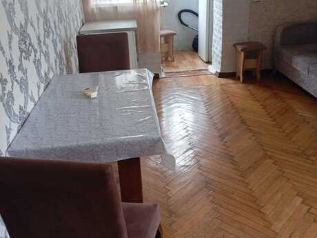 Şah İsmayıl Xətaidə 2 otaqlı köhnə tikili mənzil kirayə verilir, 50 m², 600 AZN/ay, şəkil 2 / 10