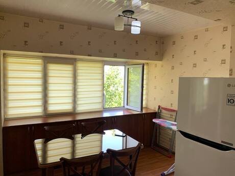 8 Noyabrda 2 otaqlı köhnə tikili mənzil kirayə verilir, 57 m², 700 AZN/ay, şəkil 2 / 9