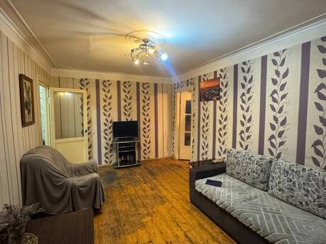 2 rooms · 45 m² · floor 2/5, Qara Qarayev