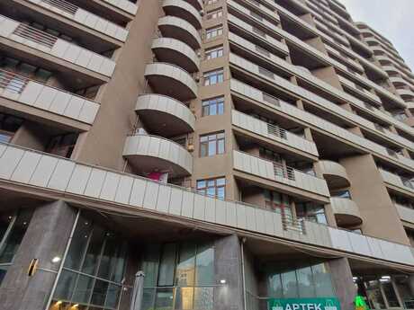 Elan №6528439 - Bakı, Elmlər Akademiyası m., 4 otaqlı, 197 m², 7/18 mərtəbə