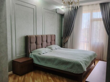 Bakıxanovda 4 otaqlı yeni tikili mənzil satılır, 156 m², 449 000 AZN, şəkil 5 / 12