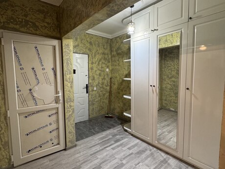 Hövsanda 2 otaqlı köhnə tikili mənzil satılır, 58 m², 125 000 AZN, şəkil 2 / 12