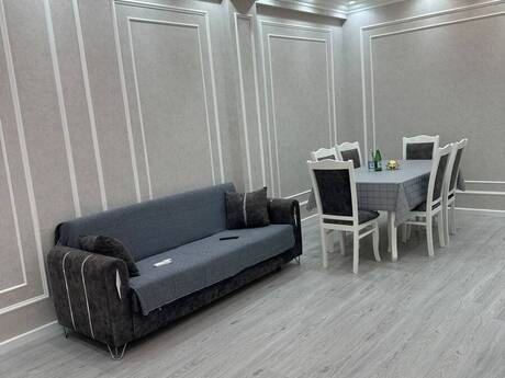 2 Qara Qarayev