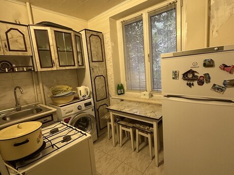 Nəriman Nərimanovda 2 otaqlı köhnə tikili mənzil satılır, 45 m², 178 000 AZN, şəkil 4 / 6
