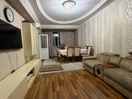 3 otaq · 109 m² · 13/18 mərtəbə, 20 Yanvar