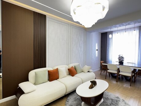 4-room new-build apartment for sale in Nərimanov, 145 m², 580 000 AZN, photo 2 / 12