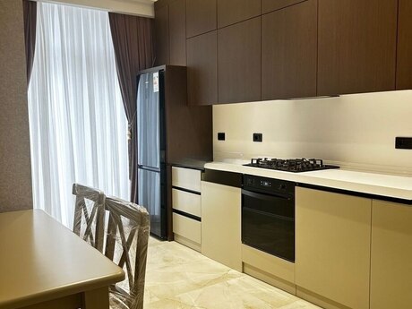 2-room new-build apartment for rent in Nizami City, 110 m², 1 500 AZN/mo, photo 2 / 4