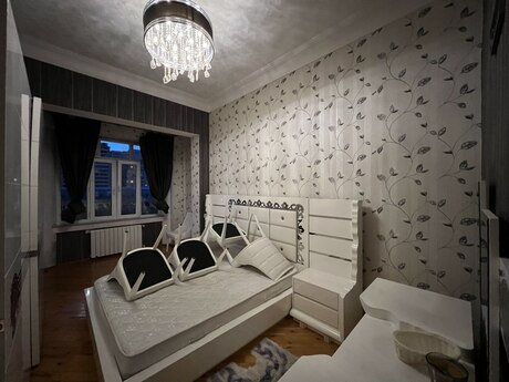 Nəsimidə 2 otaqlı köhnə tikili mənzil kirayə verilir, 60 m², 700 AZN/ay, şəkil 3 / 6