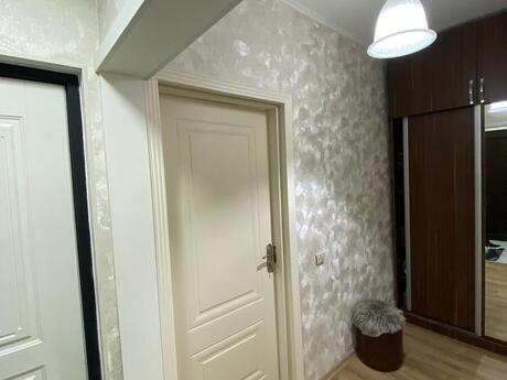 Bakıxanovda 2 otaqlı köhnə tikili mənzil satılır, 60 m², 147 000 AZN, şəkil 5 / 12
